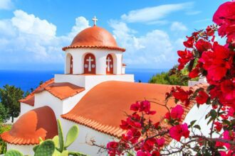 Mykonos Travel Guide : Greece’s Glamorous Island of Myths, Magic, and Endless Parties 17