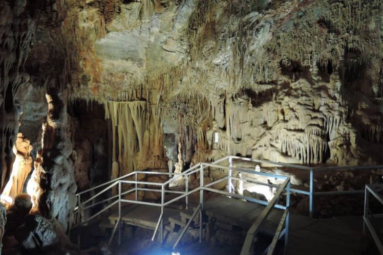 Petralona-cave-Halkidiki