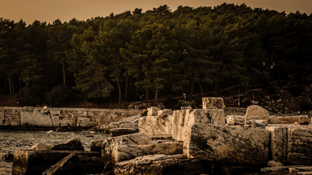 Five Greek Islands That Conceal Mythological Secrets 18