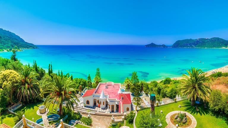 Ultimate Greece Travel Guide (2025) | Discover the Land of Gods, Myths & Mediterranean Beauty 16