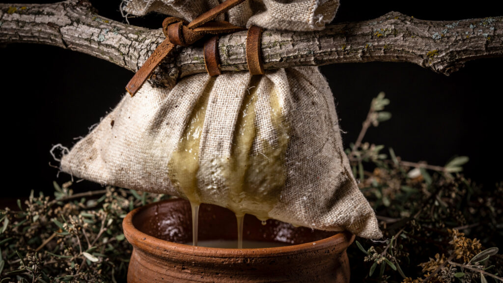 Greek Yogurt | Nutrition, Heritage, and the Living Tradition of Strained Milk 14