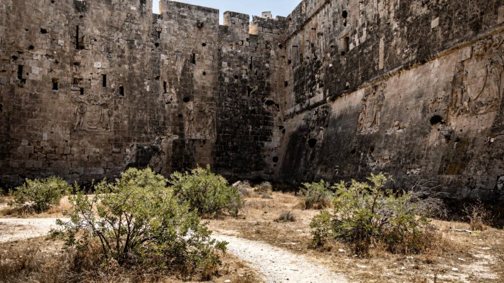The Ultimate Rhodes Island Travel Guide | Top Attractions, Insider Tips, and Unmissable Experiences 15