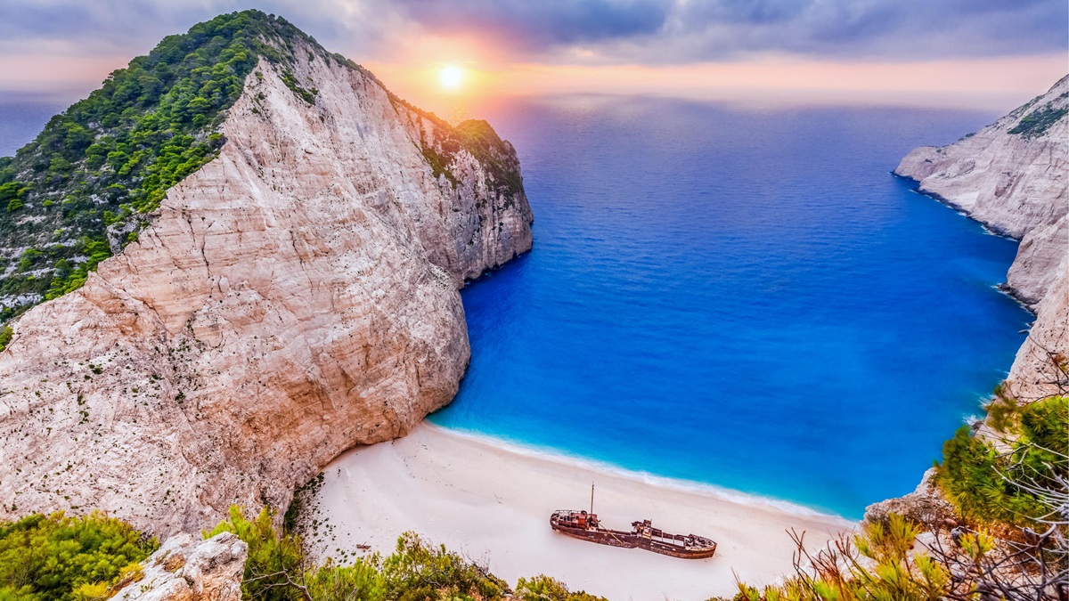 Discover Zakynthos, Greece: A Mediterranean Gem of Natural Beauty and Rich Heritage 11