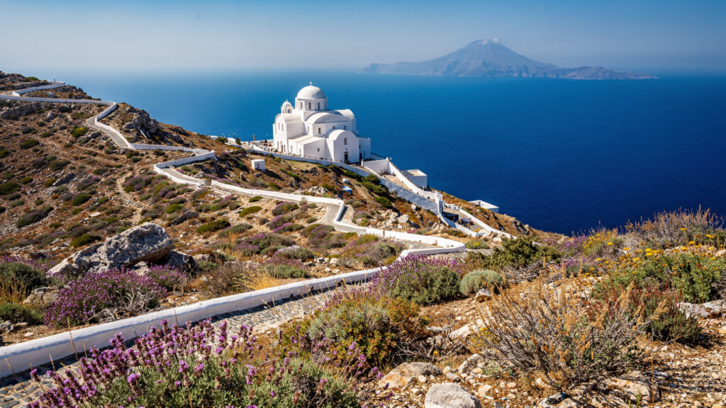 Folegandros | The Island That Belongs to Neither 16