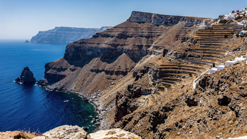Folegandros | The Island That Belongs to Neither 14