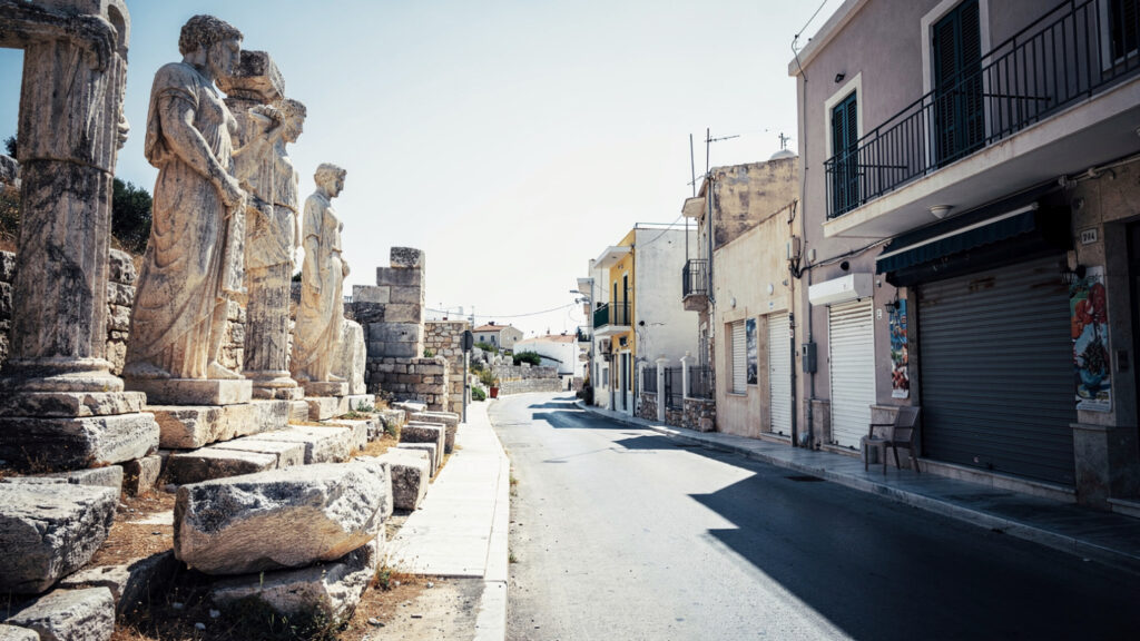 Siestas, Volta, and Kafeneion | The Daily Rhythms That Define Greek Life 14