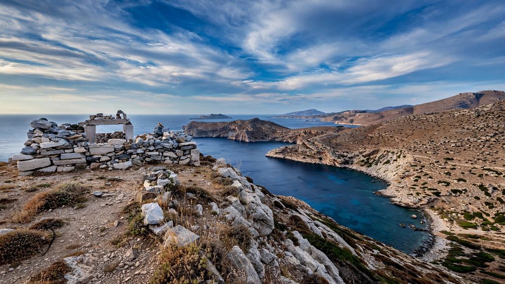 Ios | The Island Where Homer Was Defeated by Children 21